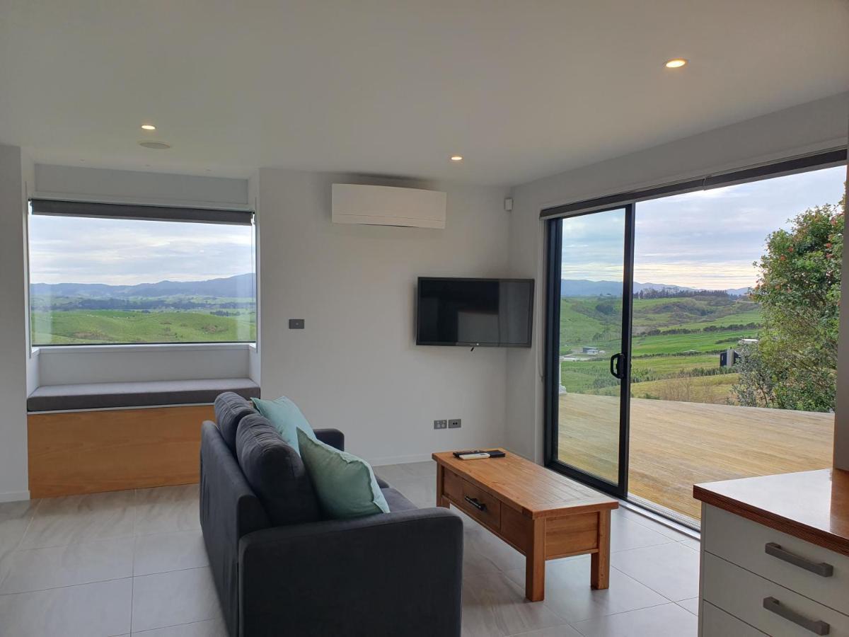Vineyard Vacation Mangawhai Exterior foto