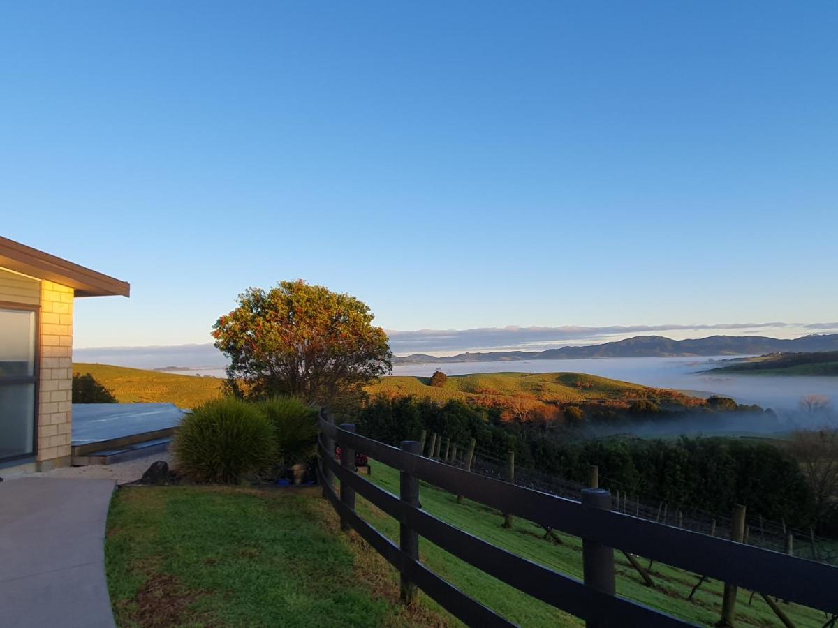 Vineyard Vacation Mangawhai Exterior foto